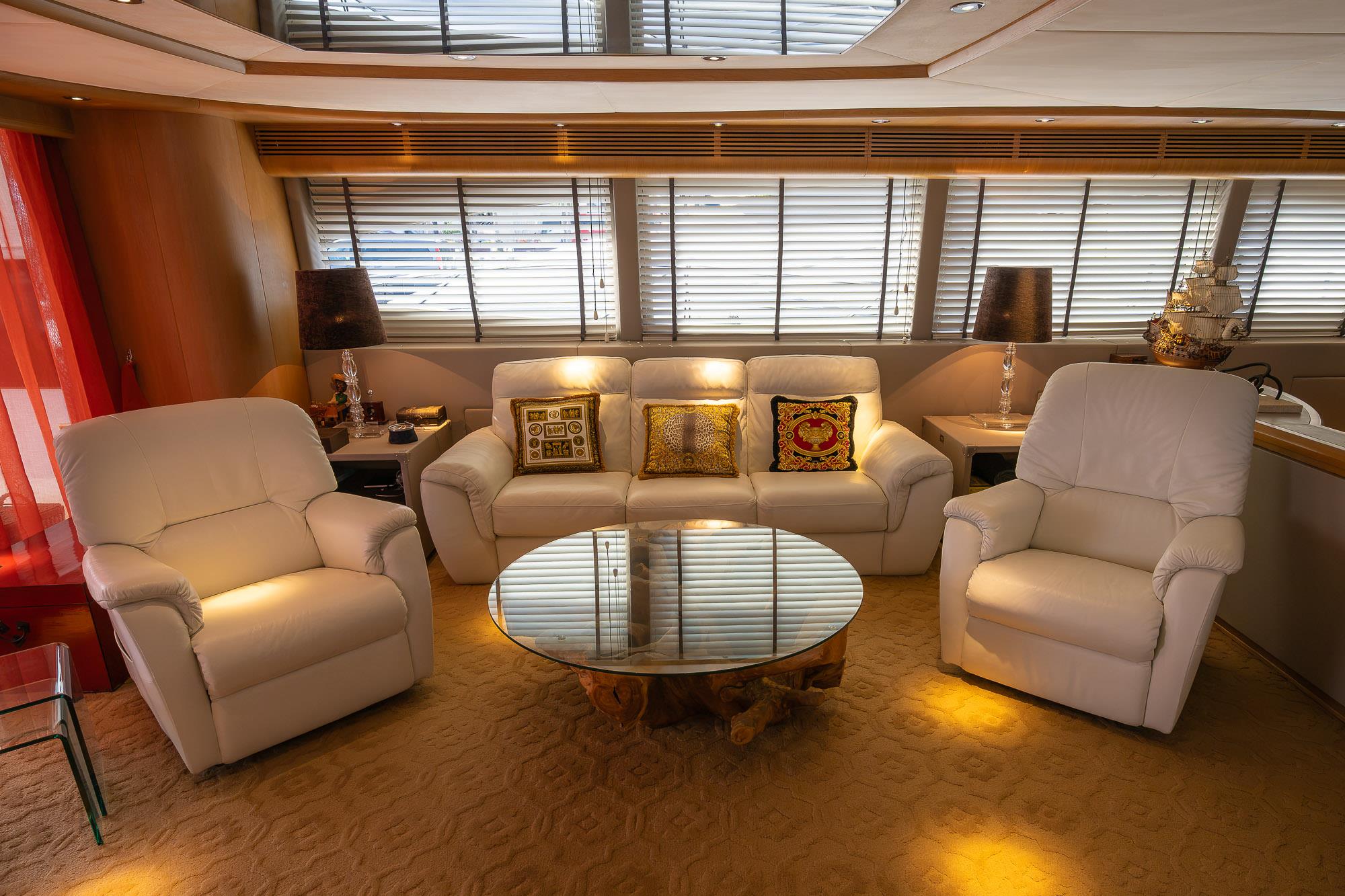 2003 ASTONDOA 102' GLX 